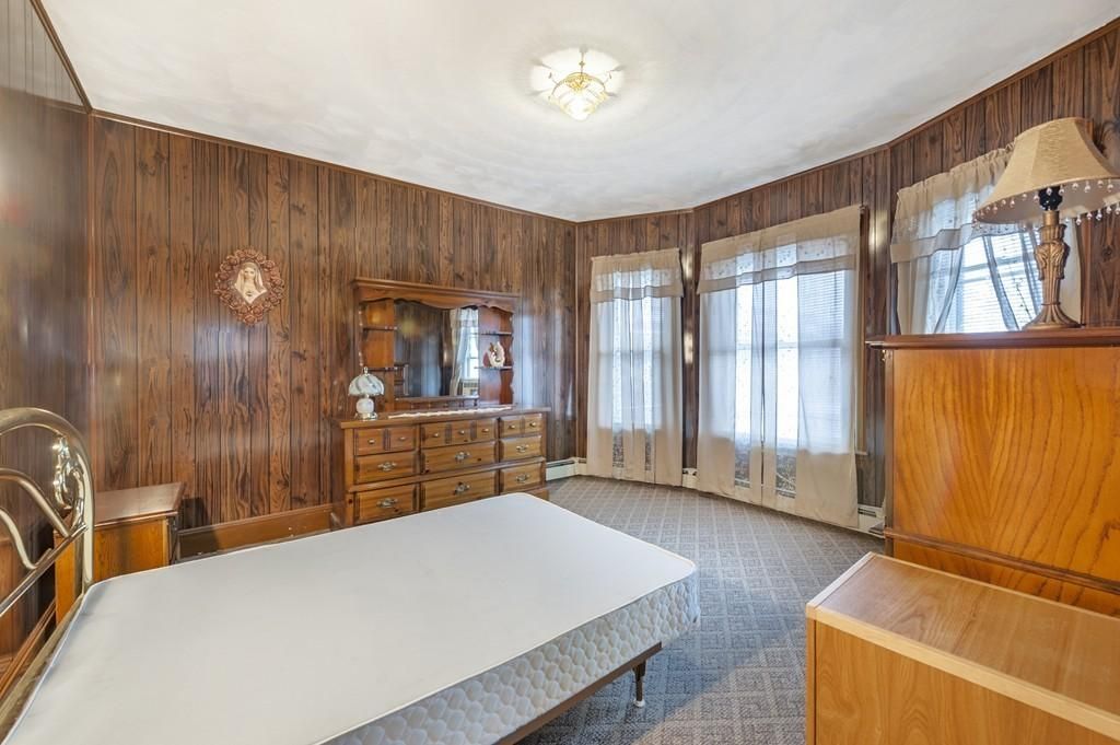 1039 Washington St, Attleboro, MA 02703